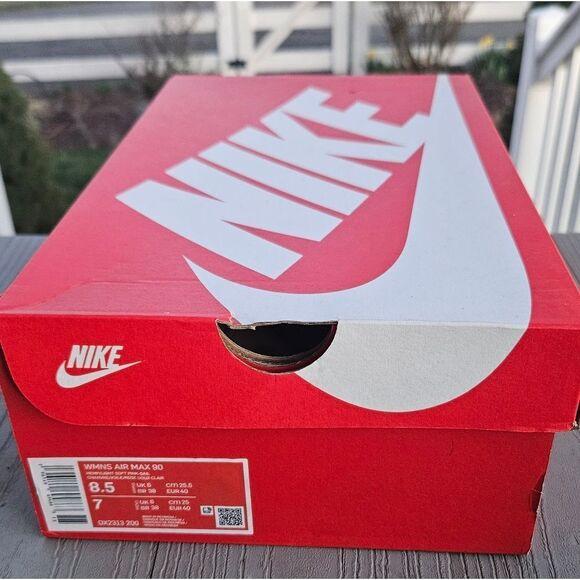 NIKE womens air max 90 desert camo like new in box size 8.5 - Picture 10 of 16